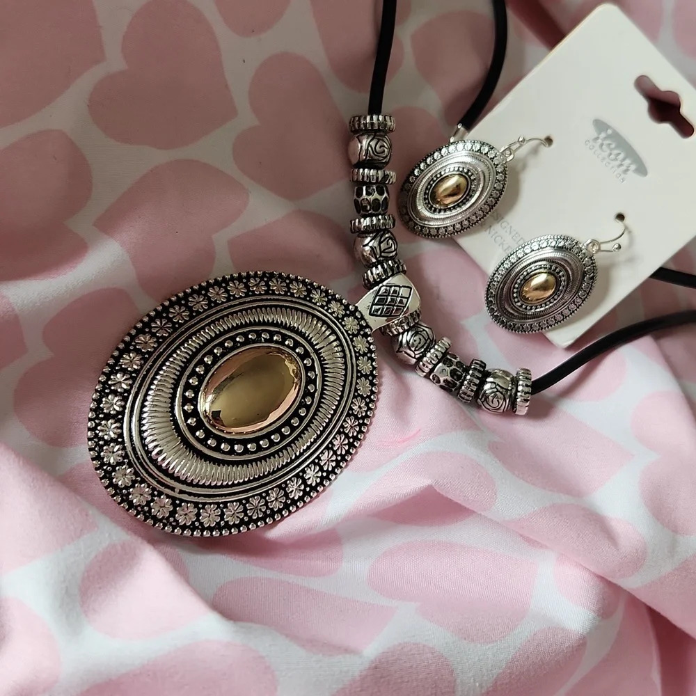 Icon Collection-Oxidezed Silver  Tailored Look Oval Stone Necklace Set